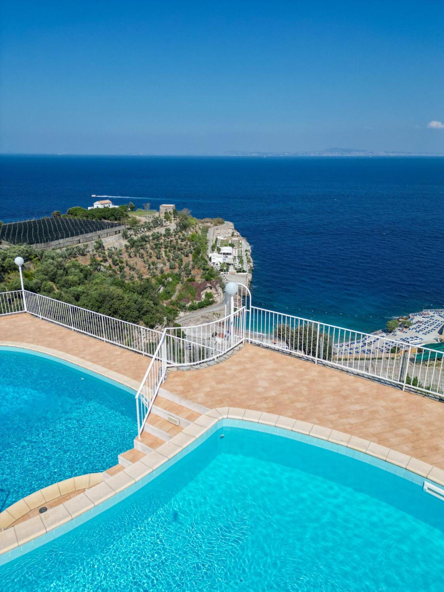 Villaggio Villa Lubrense Massa Lubrense Zewnętrze zdjęcie