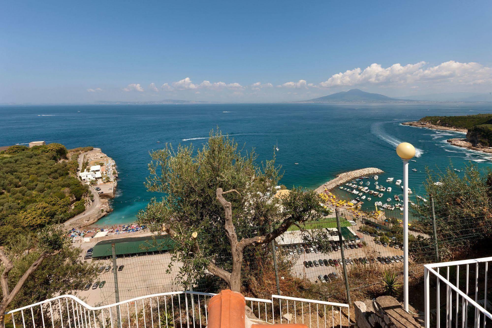 Villaggio Villa Lubrense Massa Lubrense Zewnętrze zdjęcie